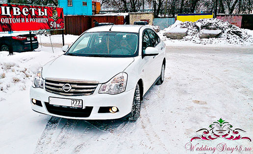 Nissan Almera
